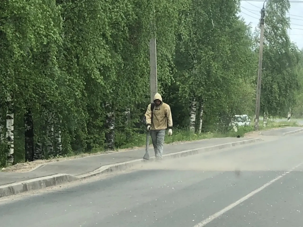 По поручению губернатора Вологодской области в нашем округе усилены работы по приведению общественных пространств в порядок..